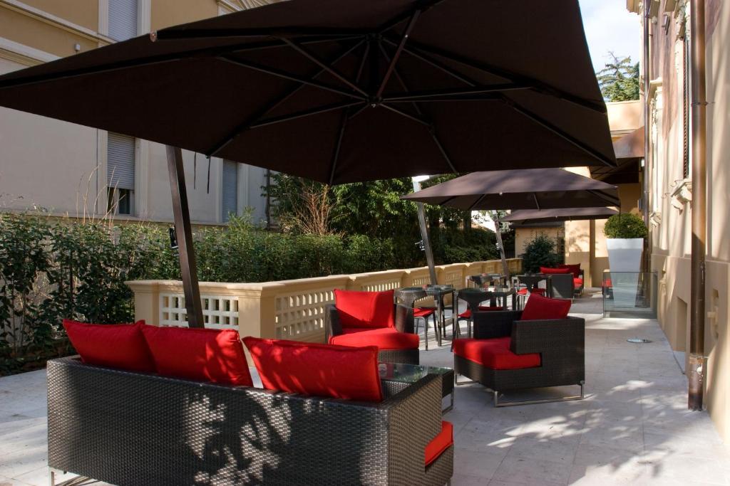 Unahotels Villa Dei Platani Φολίνιο Εξωτερικό φωτογραφία